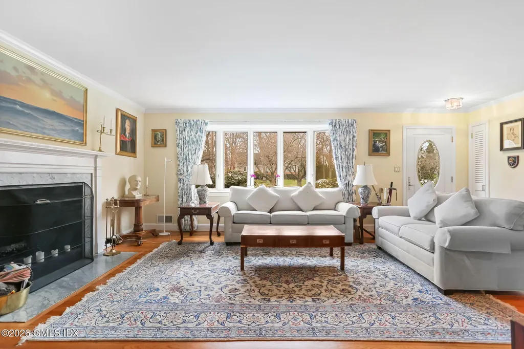 30 Weston Hill Road Riverside CT 06878