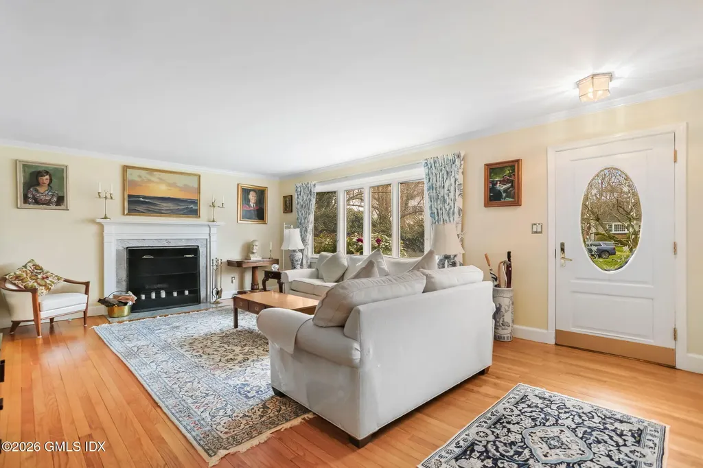 30 Weston Hill Road Riverside CT 06878