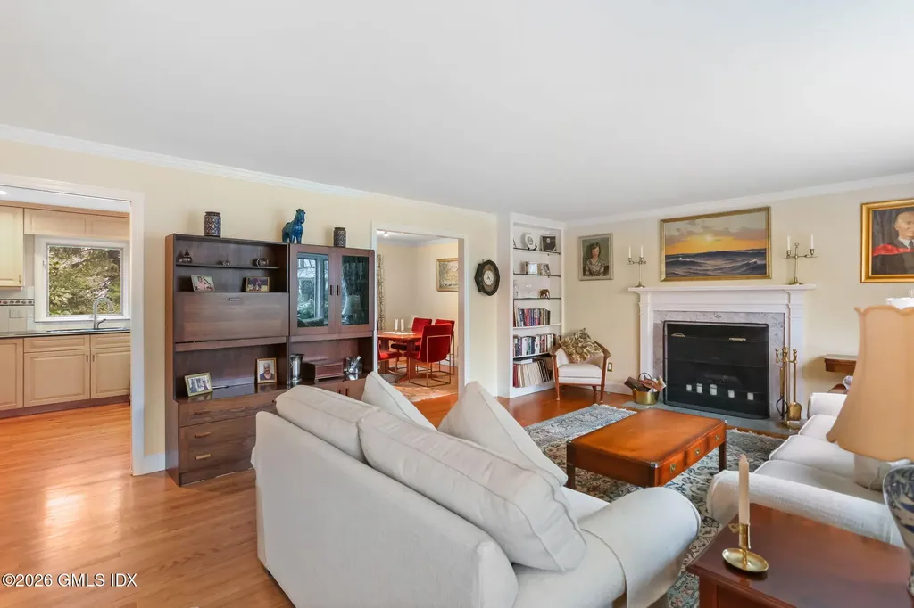 30 Weston Hill Road Riverside CT 06878