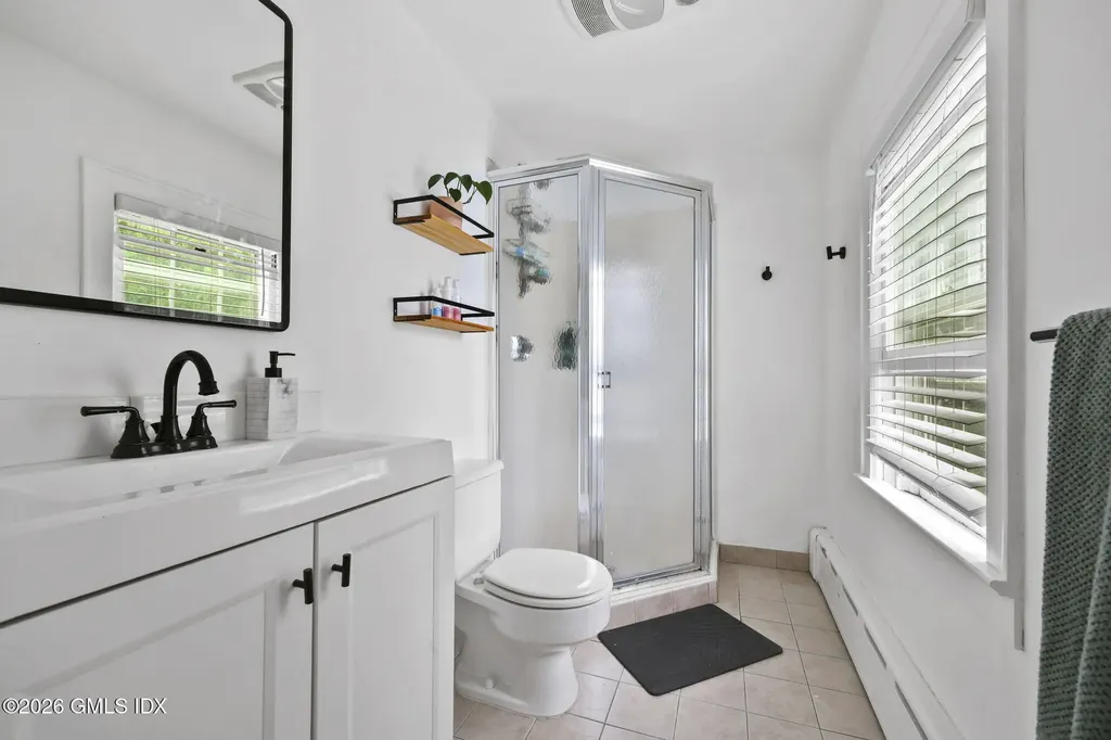 64 Summit Road Riverside CT 06878
