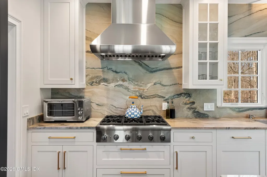 6 Carpenters Brook Road Greenwich CT 06831