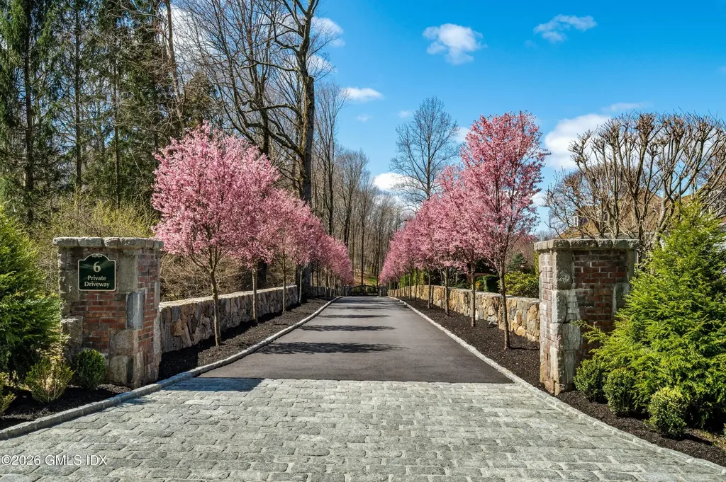 6 Carpenters Brook Road Greenwich CT 06831