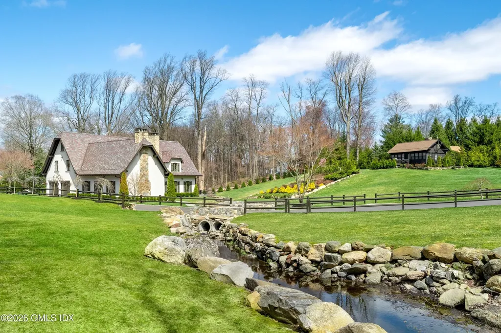 6 Carpenters Brook Road Greenwich CT 06831