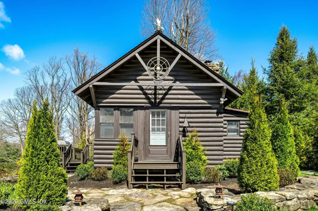 6 Carpenters Brook Road Greenwich CT 06831