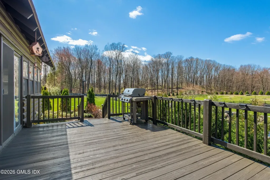 6 Carpenters Brook Road Greenwich CT 06831