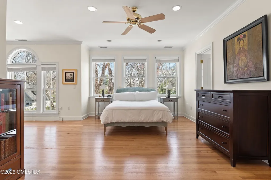 62 Park Avenue Old Greenwich CT 06870