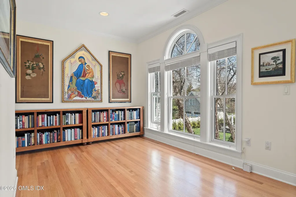 62 Park Avenue Old Greenwich CT 06870