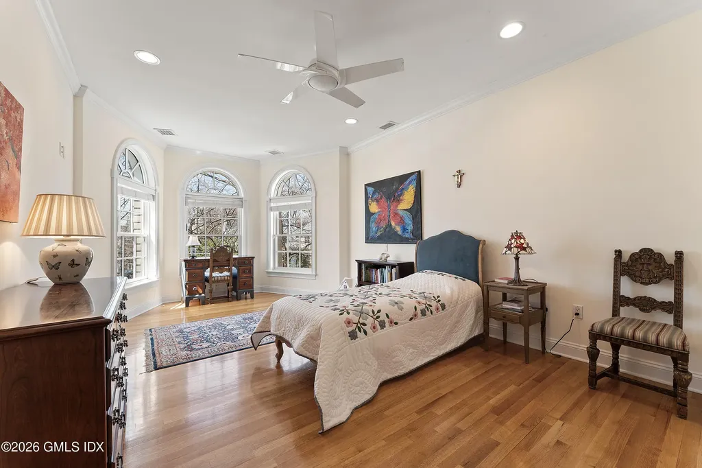62 Park Avenue Old Greenwich CT 06870