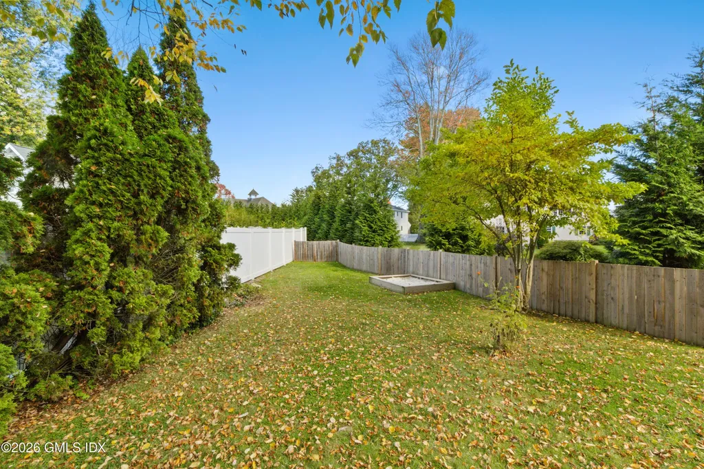 62 Park Avenue Old Greenwich CT 06870