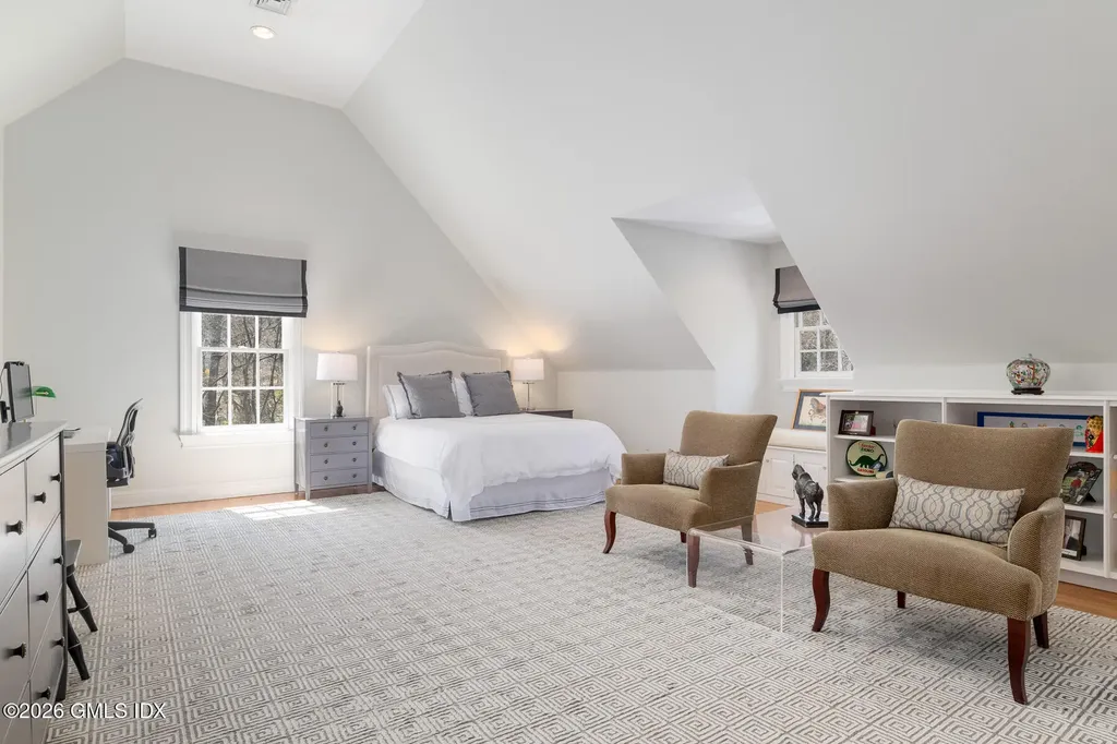 7 Knollwood Drive Greenwich CT 06830