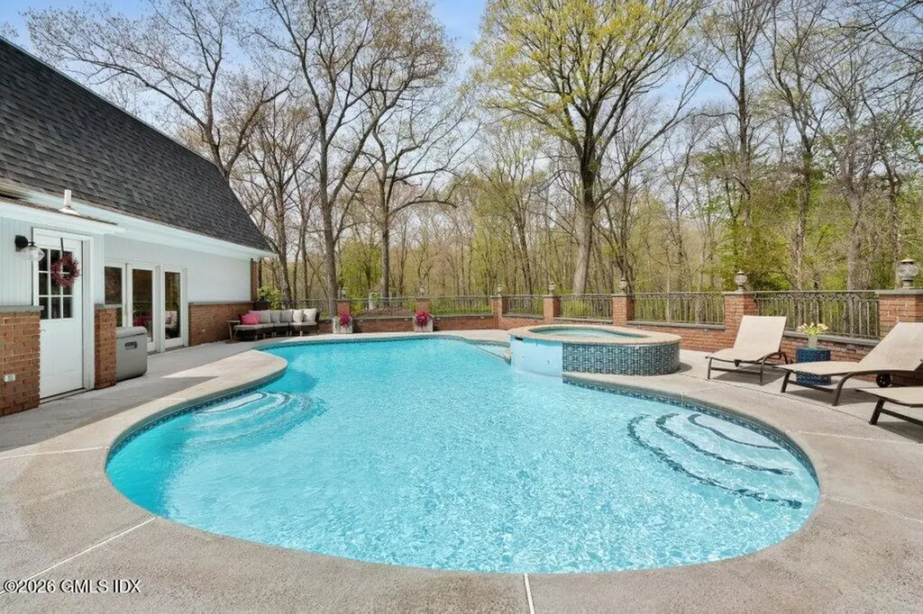 20 Cherry Lane Wilton CT 06897