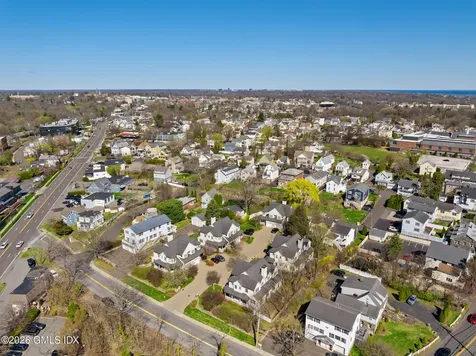 147 Holly Hill Lane Greenwich CT 06830