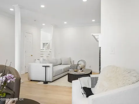 147 Holly Hill Lane Greenwich CT 06830
