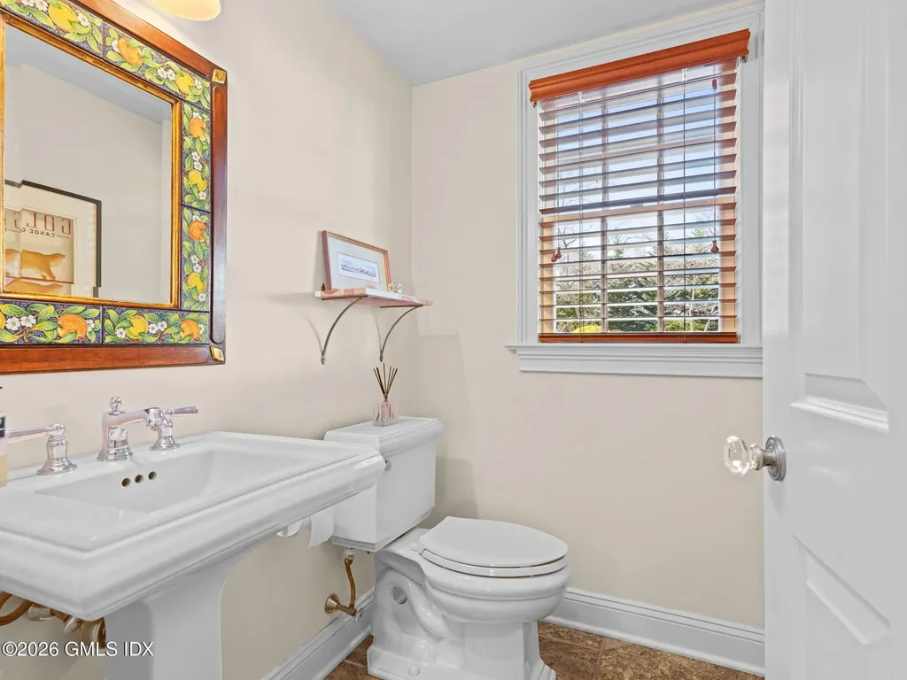 14 Pond Place Cos Cob CT 06807