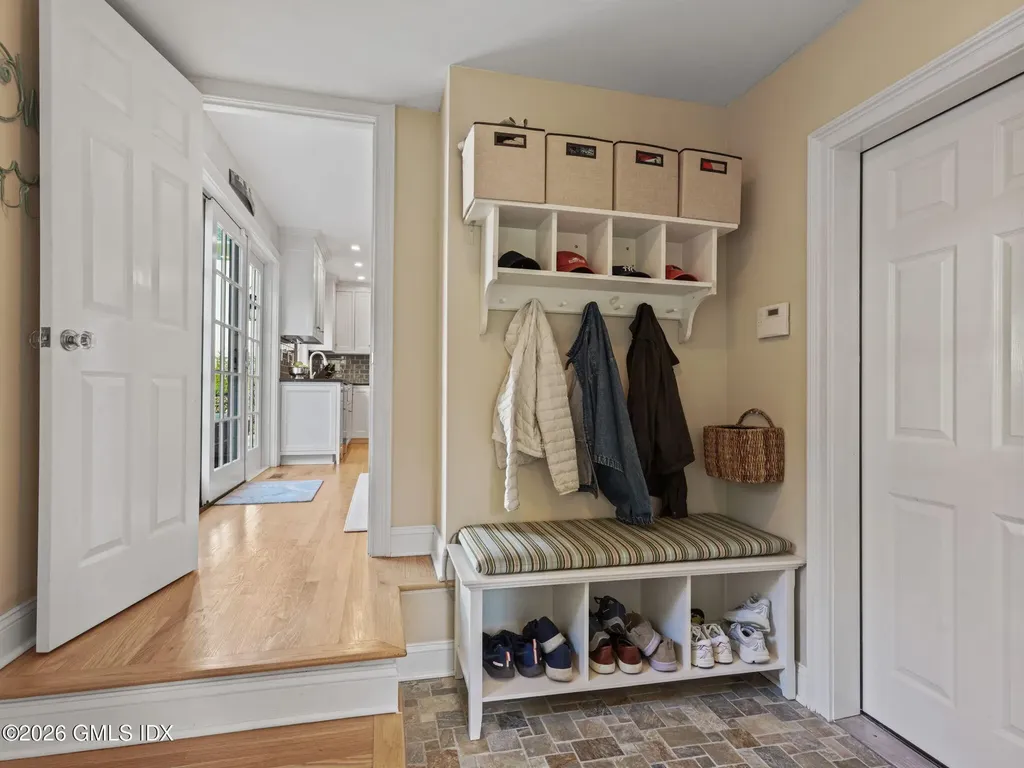 14 Pond Place Cos Cob CT 06807