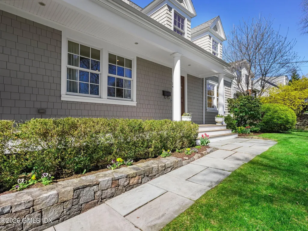 14 Pond Place Cos Cob CT 06807
