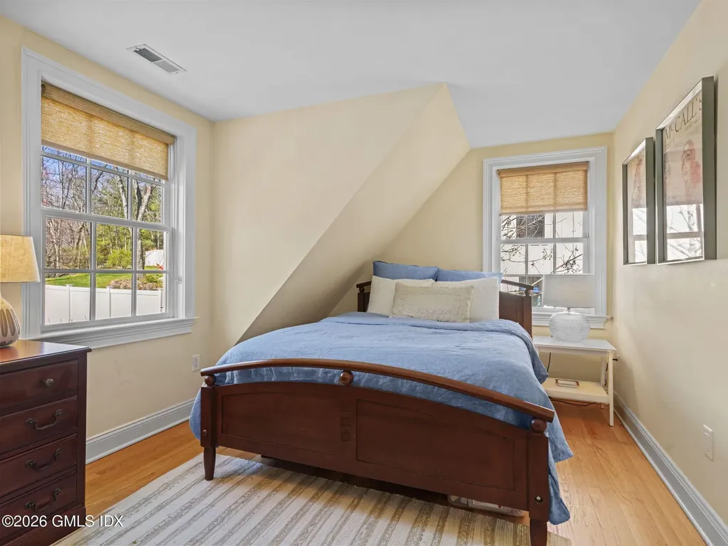 14 Pond Place Cos Cob CT 06807