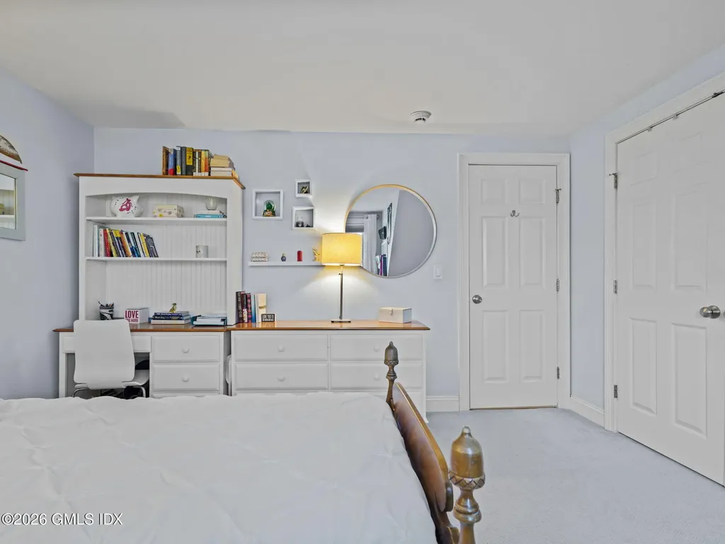 14 Pond Place Cos Cob CT 06807