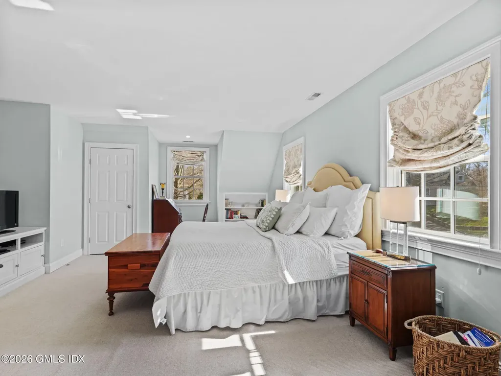 14 Pond Place Cos Cob CT 06807