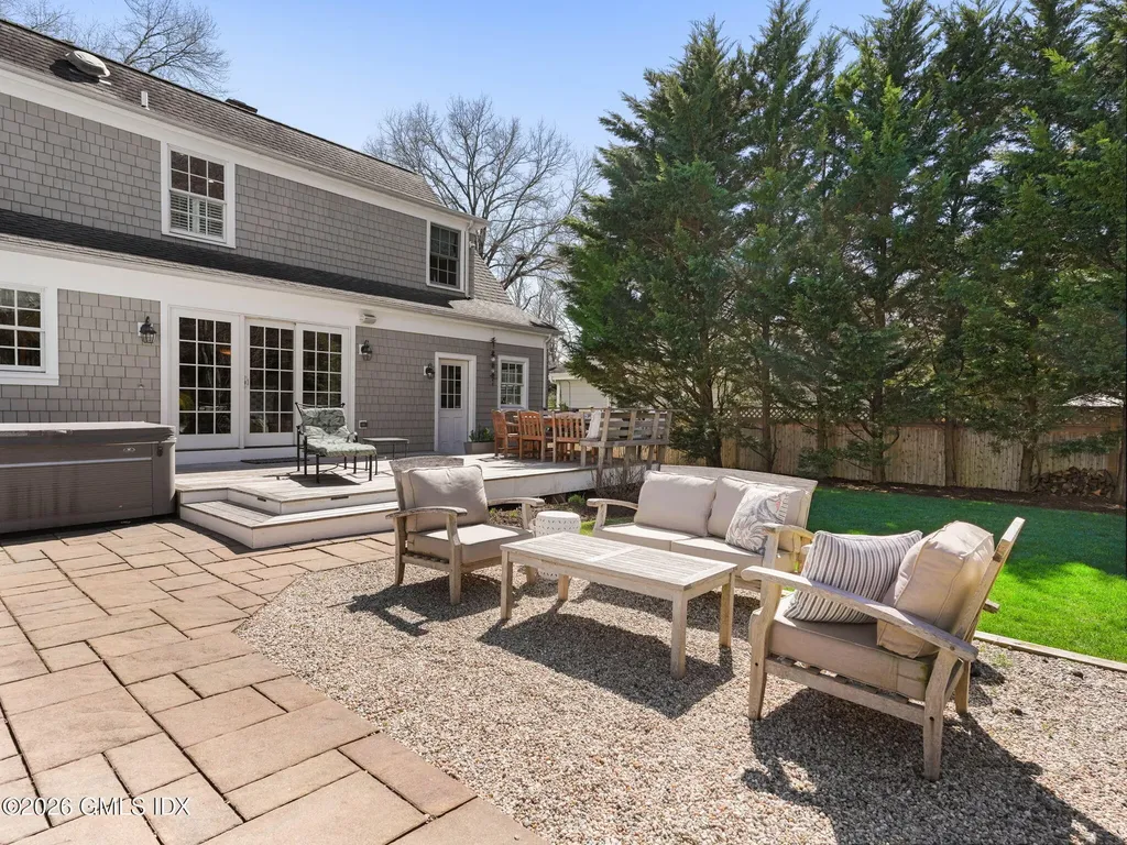 14 Pond Place Cos Cob CT 06807