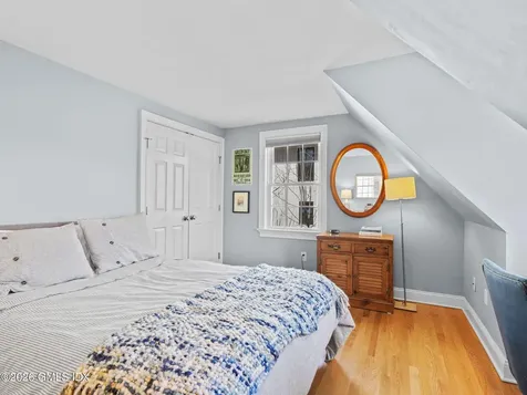 14 Pond Place Cos Cob CT 06807
