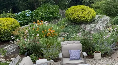 14 Pond Place Cos Cob CT 06807