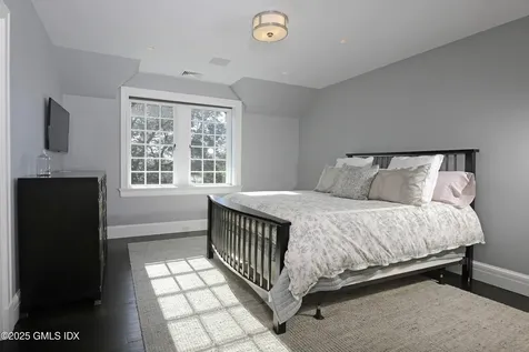47 Carriglea Drive Riverside CT 06878