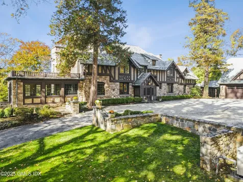 47 Carriglea Drive Riverside CT 06878
