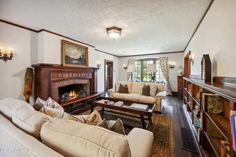 47 Carriglea Drive Riverside CT 06878