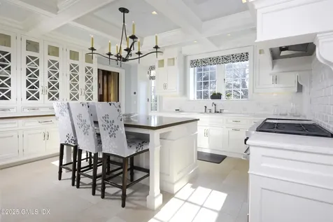 47 Carriglea Drive Riverside CT 06878
