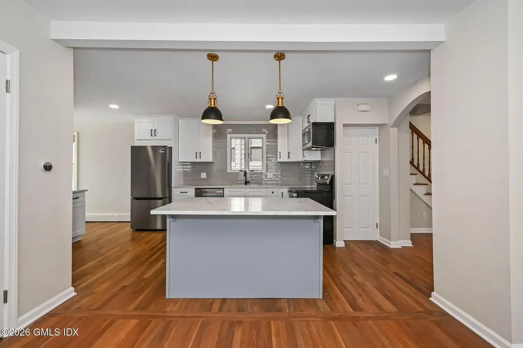 10 Prospect Street West Greenwich CT 06830