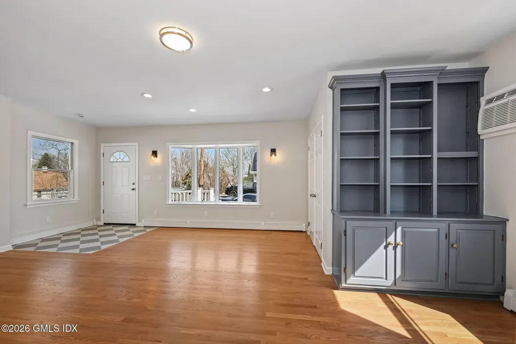 10 Prospect Street West Greenwich CT 06830