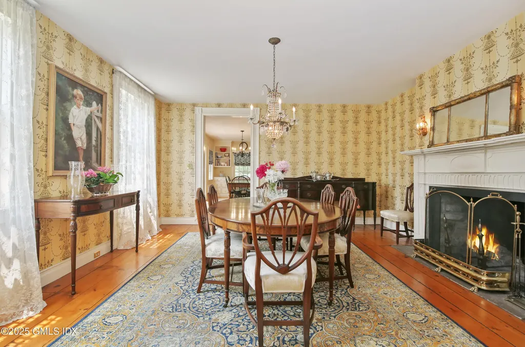 19 Sky Meadow Drive Stamford CT 06903