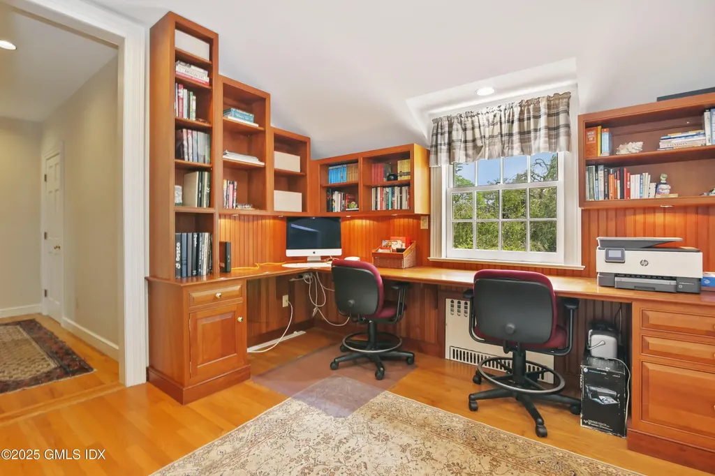 19 Sky Meadow Drive Stamford CT 06903