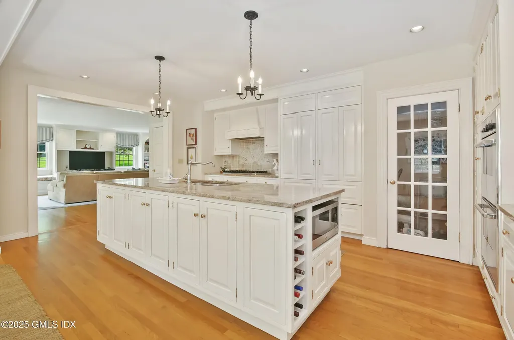 19 Sky Meadow Drive Stamford CT 06903