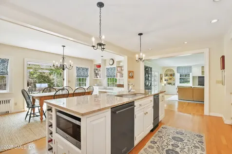 19 Sky Meadow Drive Stamford CT 06903