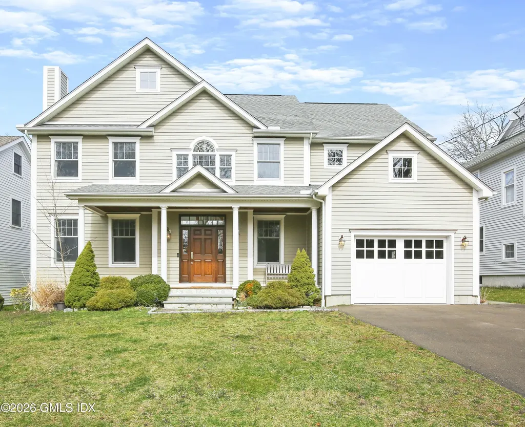 27 Macarthur Drive Old Greenwich CT 06870