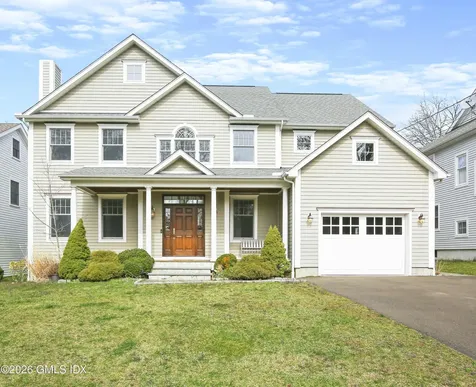 27 Macarthur Drive Old Greenwich CT 06870