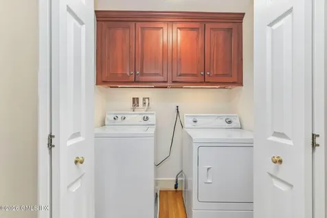 93 Summit Road Riverside CT 06878