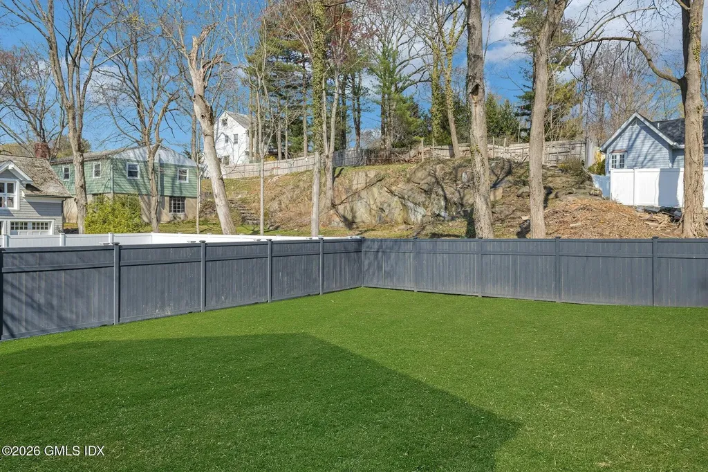 159 Lake Avenue Greenwich CT 06830