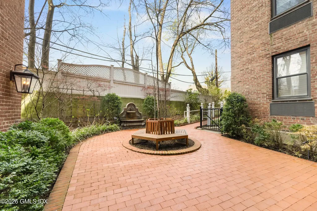 25 W Elm Street Greenwich CT 06830