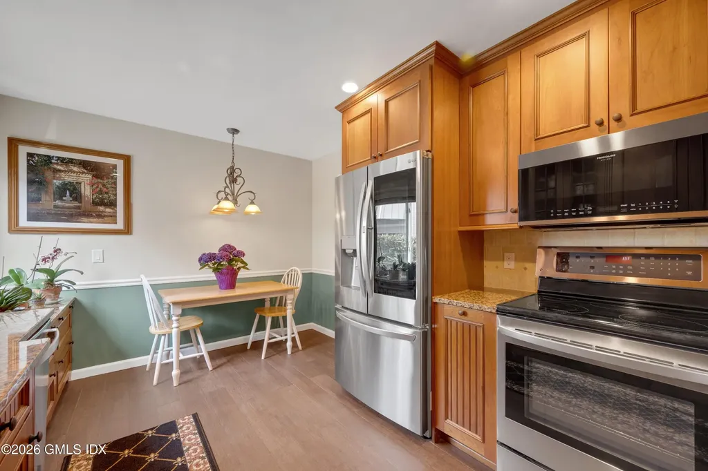 58 Stirrup Lane Riverside CT 06878