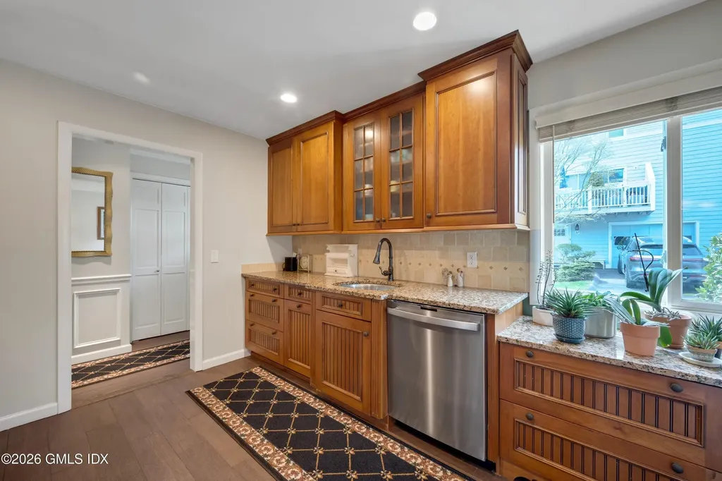 58 Stirrup Lane Riverside CT 06878