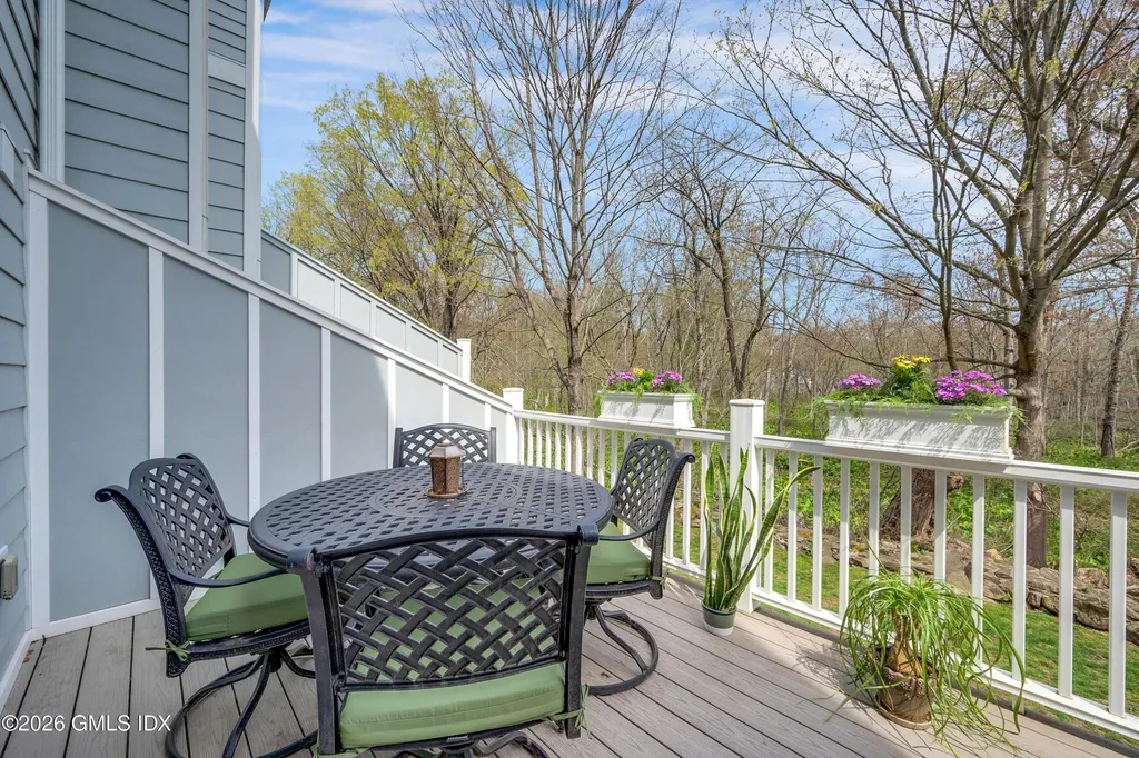 58 Stirrup Lane Riverside CT 06878