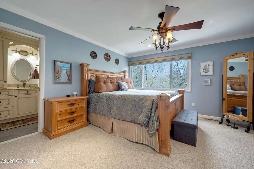 58 Stirrup Lane Riverside CT 06878