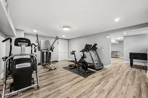 8 Haskell Lane Darien CT 06820