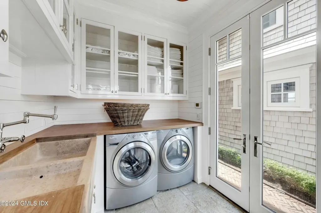 46 Compo Mill Westport CT 06880