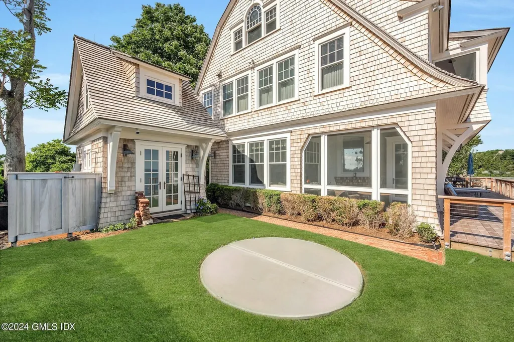 46 Compo Mill Westport CT 06880