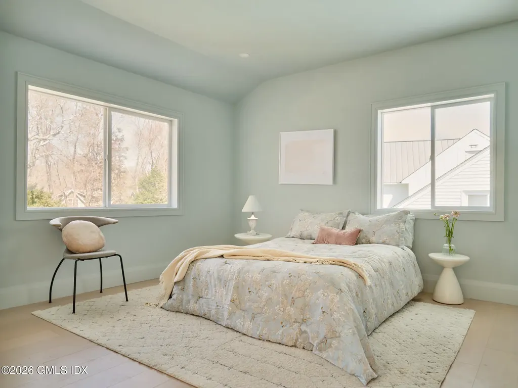 37 Mary Lane Riverside CT 06878