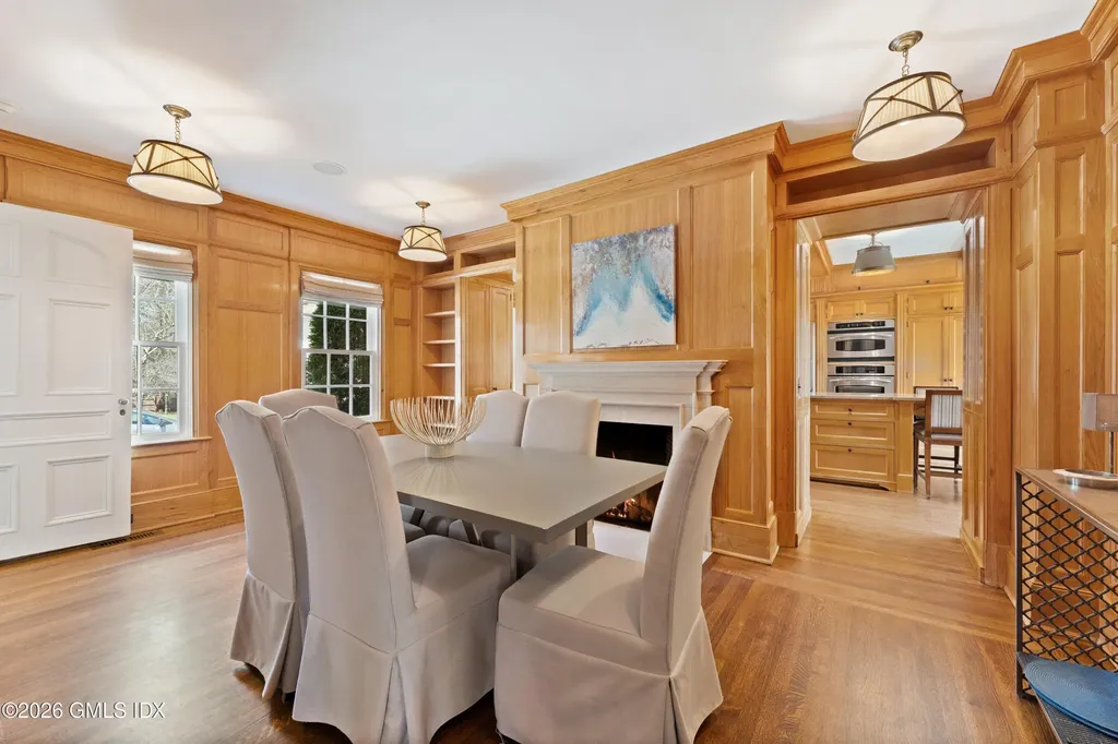 7 Calhoun Drive Greenwich CT 06831